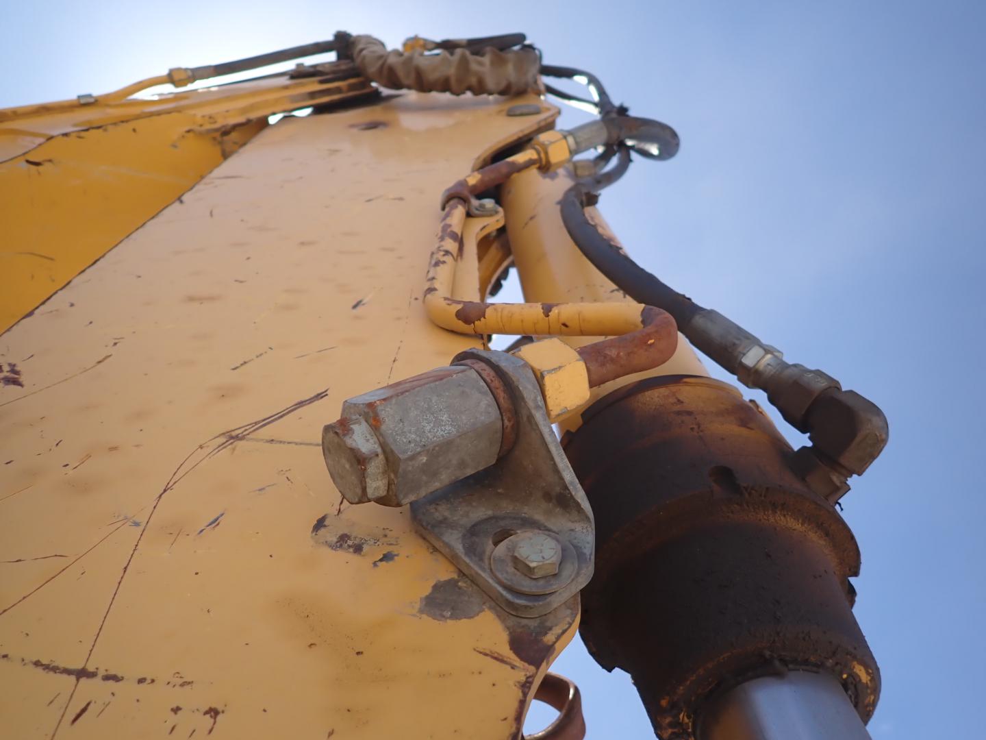 ./imagenes/INVOICE/2019/16552/RETROEXCAVADORA JOHN DEERE_410G (5).JPG